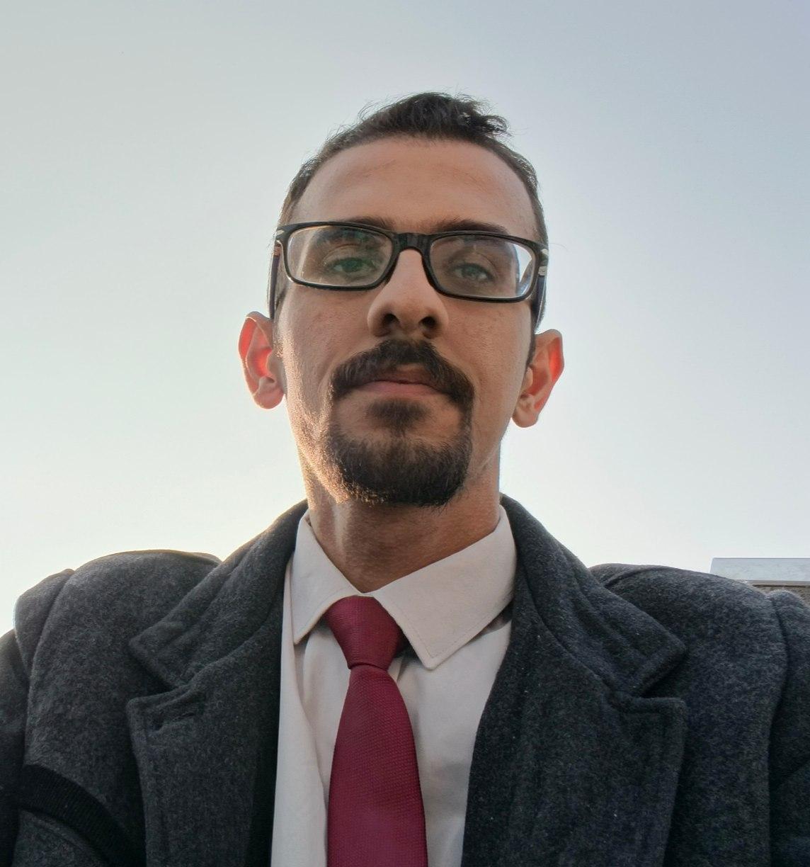 مهيمن حسن